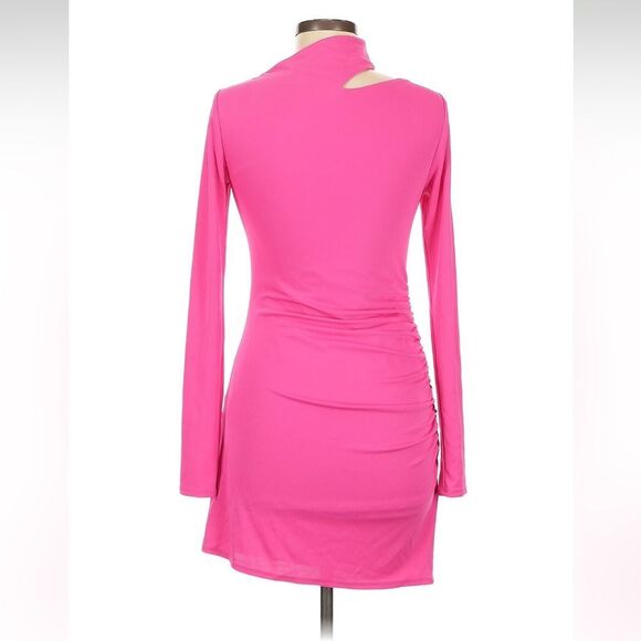 Camila Coelho Imani Mini Long Sleeve Cutout Dress in Fuschia | Size M - Picture 7 of 10